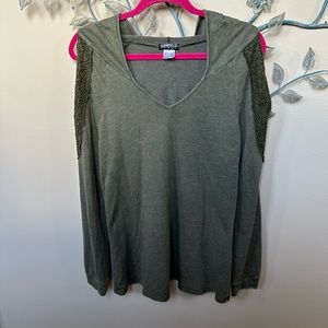 ❤️Venus long-sleeve cold-shoulder hooded pullover top Sz M CLEARANCE